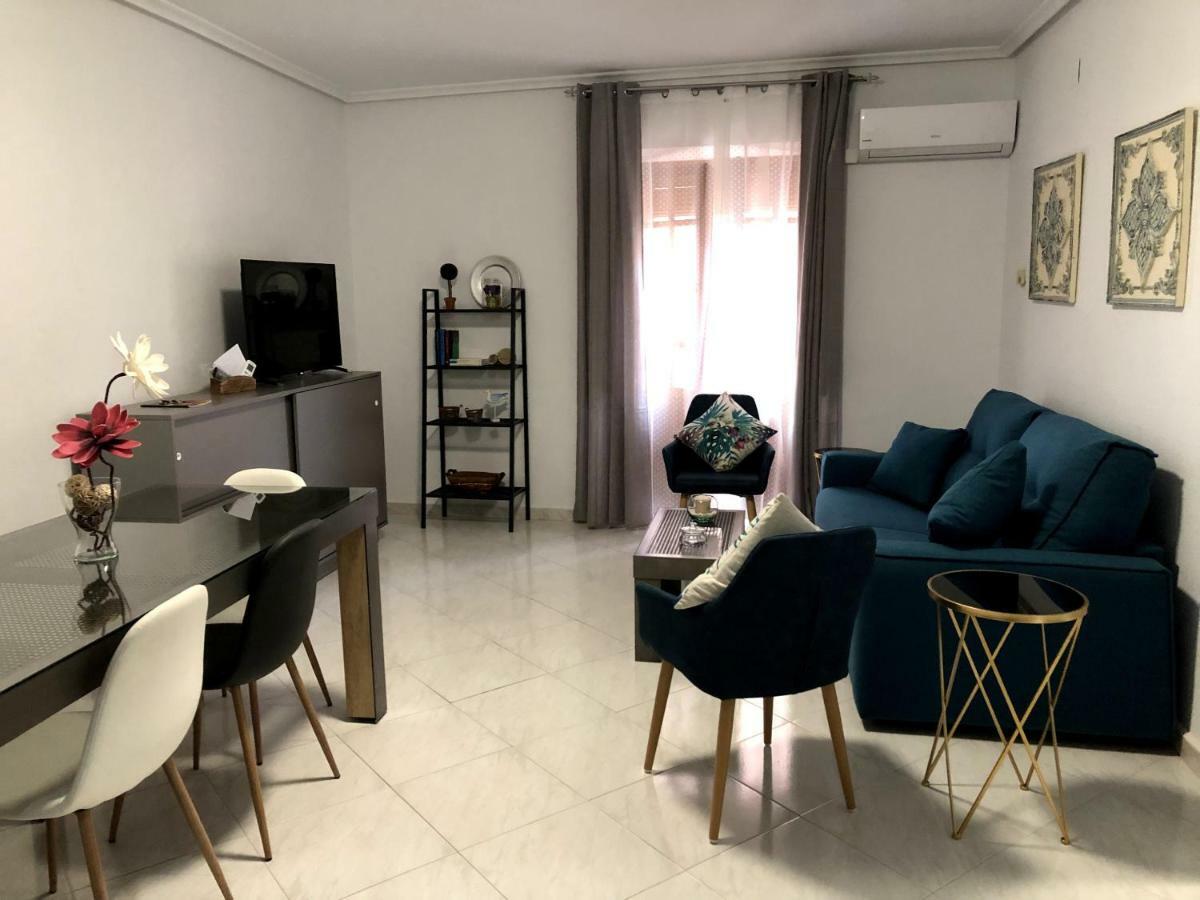 Sc Victoria II Apartment Caceres Bagian luar foto